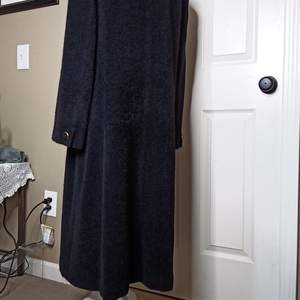 Vintage Full-Length w/Lapel & Faux Fur Look Double Breasted Gold Button … - Picture 10 of 13